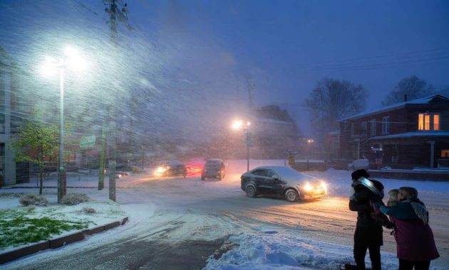 A rare polar vortex shift is taking shape, and experts warn that March could bring unusually extreme winter conditions