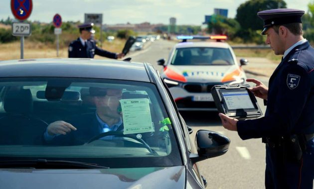 End of France’s green insurance sticker: the new document you must show at checks in 2025