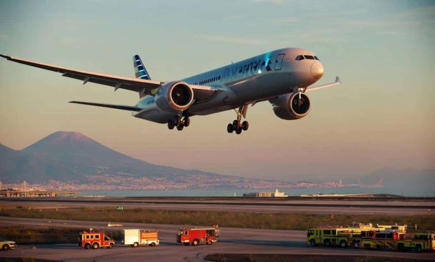 Naples airport bans Boeing 787 landing… because it exceeded the permitted limit by 2 metres