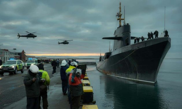 This is a historic first: the United States deploys a nuclear submarine to Iceland, worrying Russia